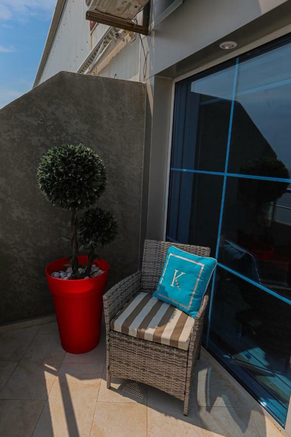 Black See Apartment Kobuleti Luaran gambar