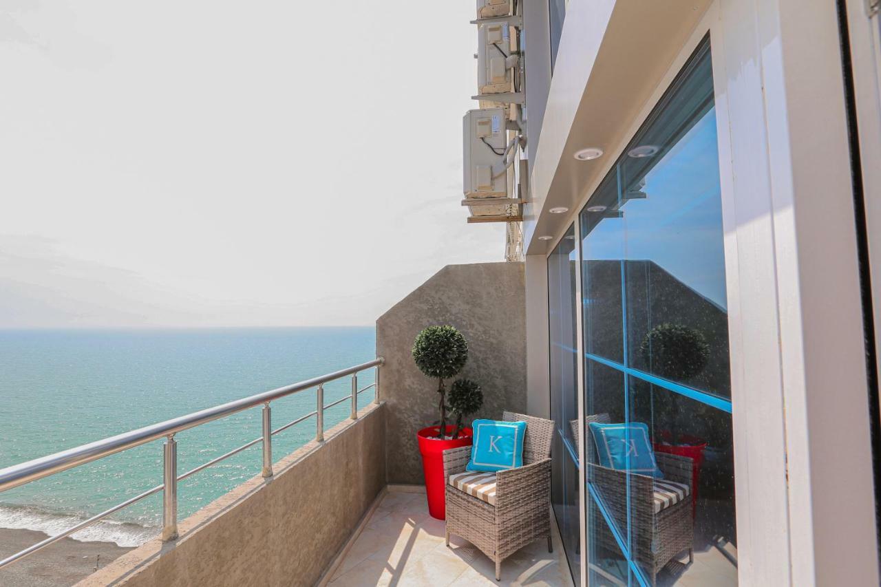Black See Apartment Kobuleti Luaran gambar